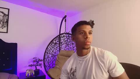 LIAM online show from 10-24-25, 04:09