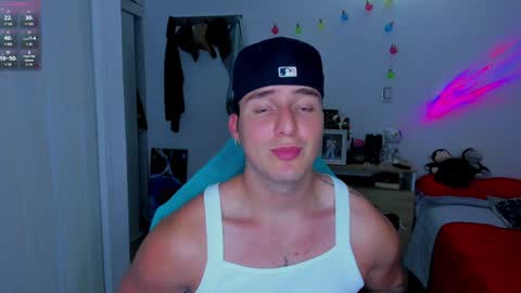 Snapshot of liam_oficial chatting on 01-18-25, 03:09 liam online show from 01-18-25, 03:09