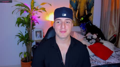 Snapshot of liam_oficial chatting on 02-06-25, 03:48 liam online show from 02-06-25, 03:48