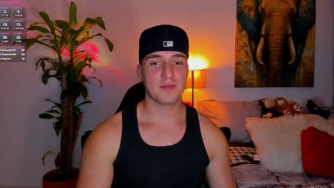 Snapshot of liam_oficial chatting on 02-25-25, 06:58 liam online show from 02-25-25, 06:58