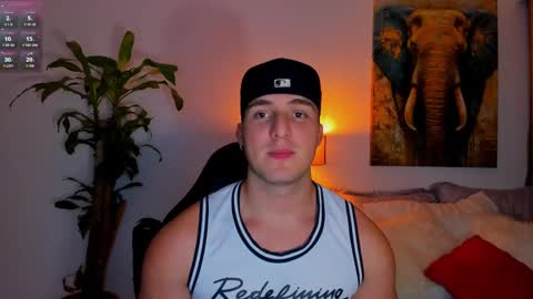 Snapshot of liam_oficial chatting on 03-06-25, 03:57 liam online show from 03-06-25, 03:57