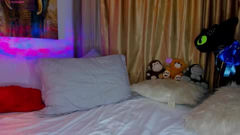 liam online show from 11-24-25, 12:54