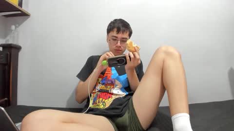 Snapshot of liam_orion chatting on 10-09-25, 08:29 LIAM online show from 10-09-25, 08:29