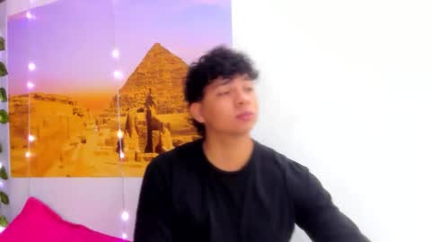 liam online show from 10-03-25, 12:35