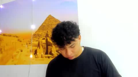 liam online show from 10-04-25, 12:36