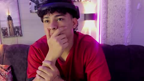 liam online show from 11-21-25, 01:32