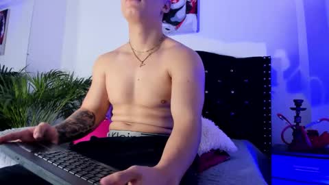 Call me Lian online show from 04-19-26, 01:10