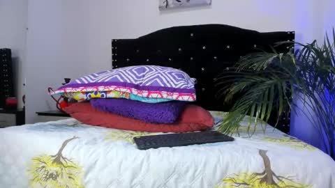 Call me Lian online show from 06-06-26, 02:55