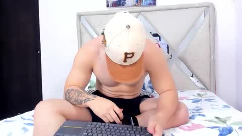 Call me Lian online show from 06-07-26, 01:59