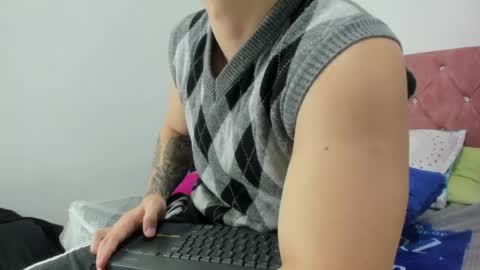 Call me Lian online show from 06-12-26, 12:15