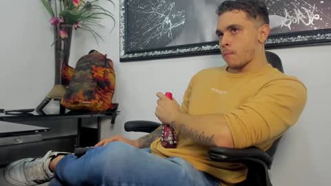 Liam online show from 12-27-24, 12:50