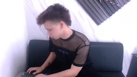 liam_york online show from 03-03-26, 02:23