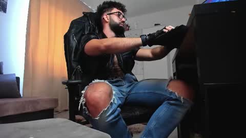 Liam online show from 02-12-26, 09:15