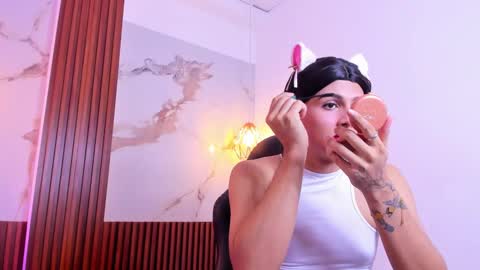 liamcardona online show from 10-14-25, 03:40