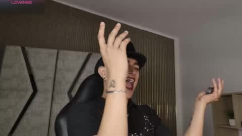 LiamDeep online show from 02-18-26, 10:39