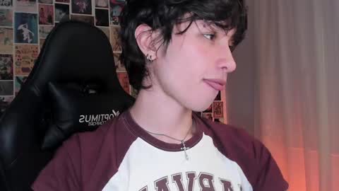 Liam online show from 12-27-24, 07:08