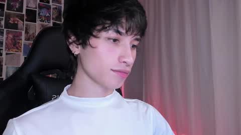 Liam online show from 03-08-25, 01:50