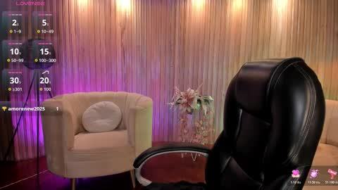 Liam online show from 10-21-25, 04:24