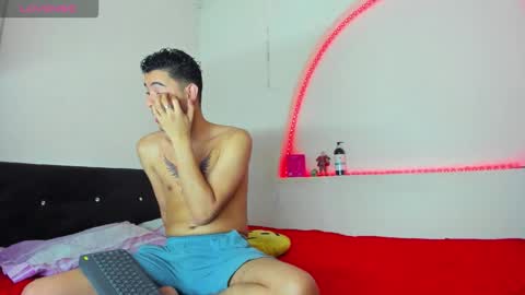 LIAM  KAI online show from 11-19-25, 07:03