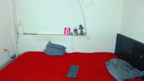 Snapshot of liammendoza98 chatting on 04-27-26, 11:41 LIAM KAI online show from 04-27-26, 11:41