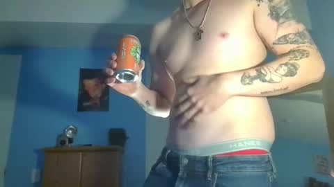 Snapshot of liamnotsonormal chatting on 12-04-25, 05:28 LiamNotSoNormal online show from 12-04-25, 05:28