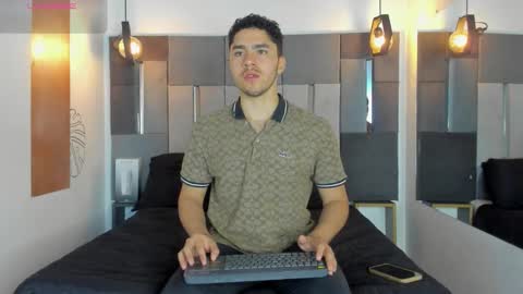 Liam online show from 01-08-26, 03:03