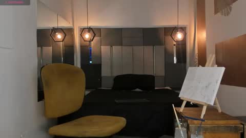 Liam online show from 03-11-26, 12:22