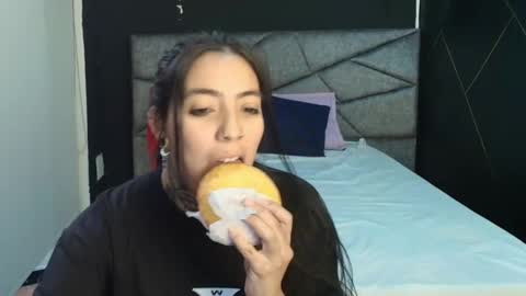 L I A M O N R O E online show from 11-30-25, 11:36