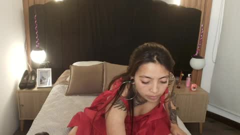 L I A M O N R O E online show from 04-28-26, 12:21