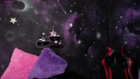 Snapshot of liamonteverde chatting on 12-05-25, 02:25 Lia online show from 12-05-25, 02:25