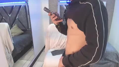 lian online show from 10-12-25, 05:06