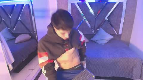 lian online show from 10-14-25, 05:08