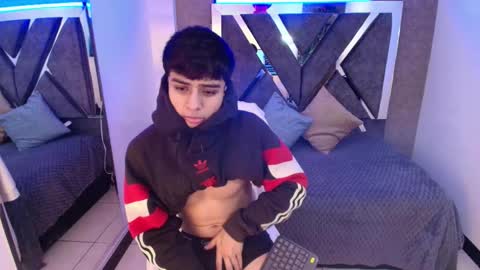 lian online show from 10-28-25, 05:11