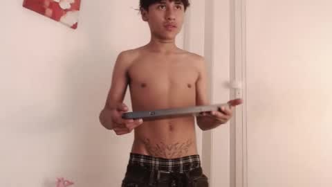 SAMUEL SAMY online show from 10-30-25, 08:09