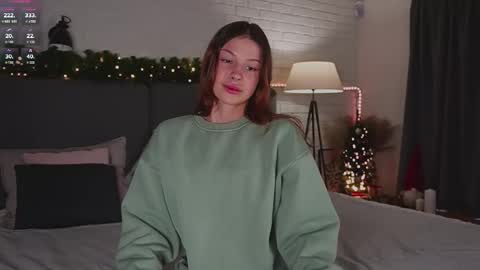 Snapshot of liana___li chatting on 12-14-25, 07:14 Liana Li online show from 12-14-25, 07:14