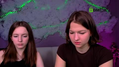 Snapshot of liana_best chatting on 05-15-26, 07:21 Li online show from 05-15-26, 07:21