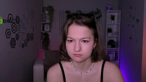 Snapshot of liana_best chatting on 06-03-26, 09:34 Li online show from 06-03-26, 09:34