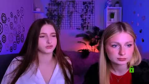 Snapshot of liana_best chatting on 06-10-26, 09:41 Li online show from 06-10-26, 09:41
