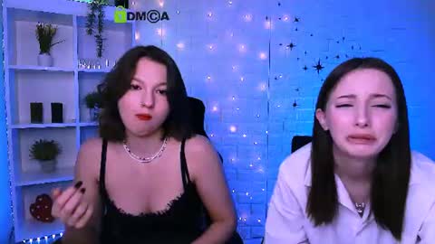 Snapshot of liana_best chatting on 06-18-26, 07:18 Li online show from 06-18-26, 07:18