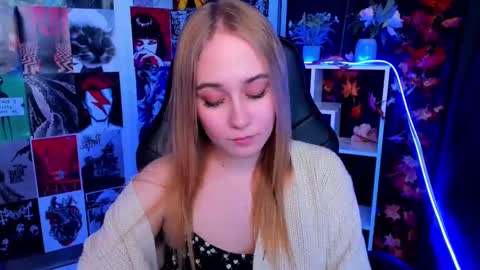 Snapshot of liana_bright chatting on 12-06-24, 05:09 Liana online show from 12-06-24, 05:09