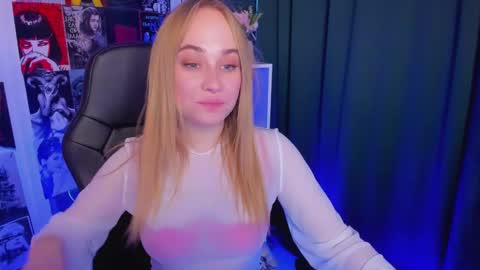 Snapshot of liana_bright chatting on 12-28-24, 02:54 Liana online show from 12-28-24, 02:54