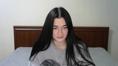 liana_diva online show from 02-23-25, 07:49