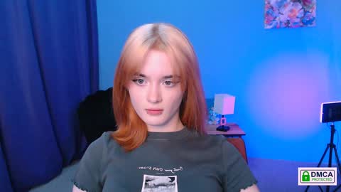 Snapshot of liana_kisses chatting on 01-02-25, 10:44 Little Liana  online show from 01-02-25, 10:44