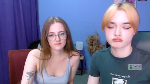 Snapshot of liana_kisses chatting on 01-15-25, 08:16 Little Liana  online show from 01-15-25, 08:16