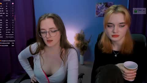 Snapshot of liana_kisses chatting on 01-21-25, 02:43 Little Liana  online show from 01-21-25, 02:43