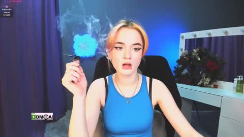 Snapshot of liana_kisses chatting on 02-04-25, 12:00 Little Liana  online show from 02-04-25, 12:00