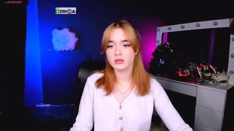 Snapshot of liana_kisses chatting on 02-17-25, 11:13 Little Liana  online show from 02-17-25, 11:13