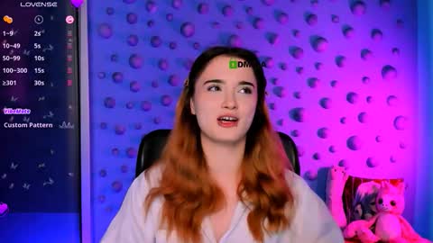 Snapshot of liana_kisses chatting on 11-26-25, 08:43 Little Liana online show from 11-26-25, 08:43