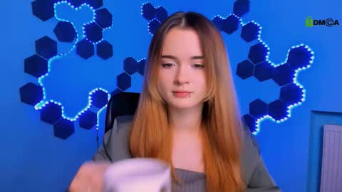 Snapshot of liana_kisses chatting on 11-30-25, 08:13 Little Liana online show from 11-30-25, 08:13