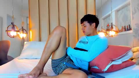 Snapshot of liancarter_ chatting on 04-20-26, 04:15 Lian online show from 04-20-26, 04:15